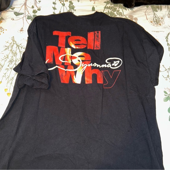 Wynonna Judd tell me why tshirt - Picture 3 of 3